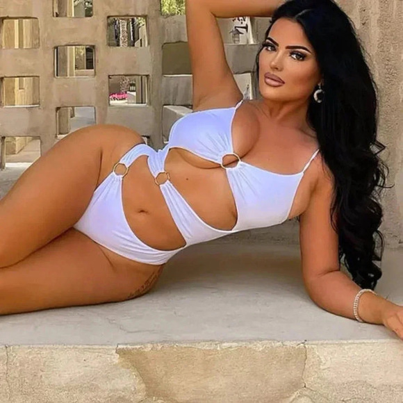 Fashion Nove Island Getaway One Piece Swimsuit - White/Gold 3X - Picture 3 of 9